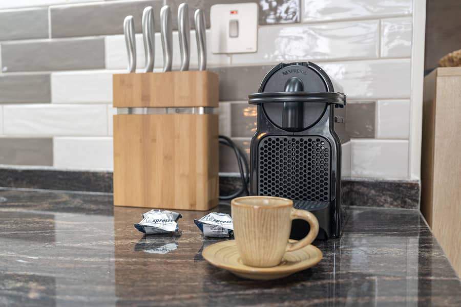 Stylish Studio In Star of Azizi - Image 13