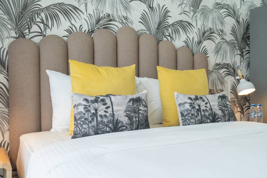 Stylish Studio In Star of Azizi - Image 29