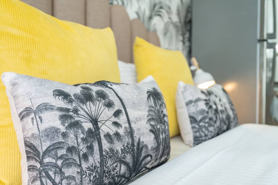 Stylish Studio In Star of Azizi - Image 46