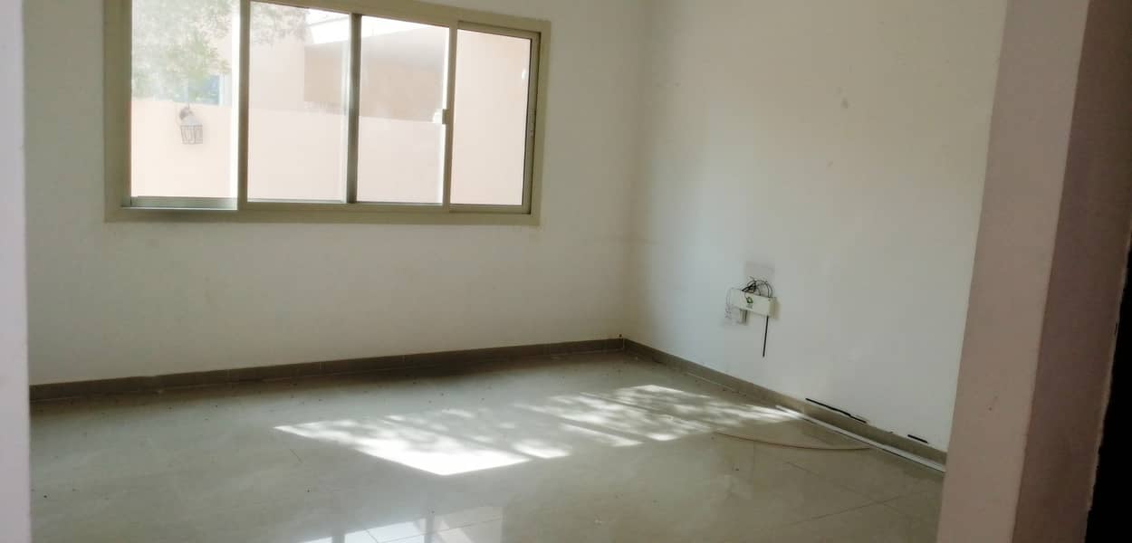 Single Story | 3 Br + Maids Villa | Well Maintained | Jumeirah 2