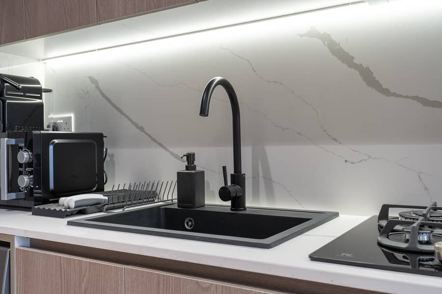 Fully Furnished Studio apartment - Image 19