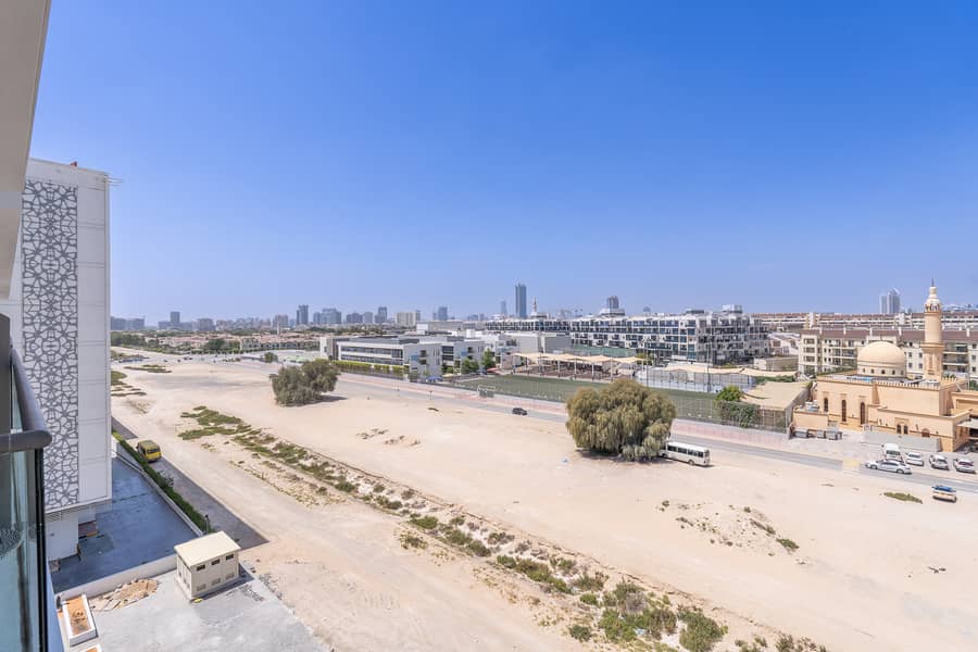 Fully Furnished Studio apartment - Image 46