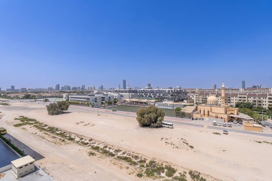 Fully Furnished Studio apartment - Image 47