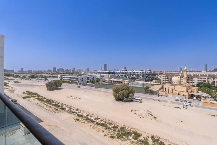 Fully Furnished Studio apartment - Image 51