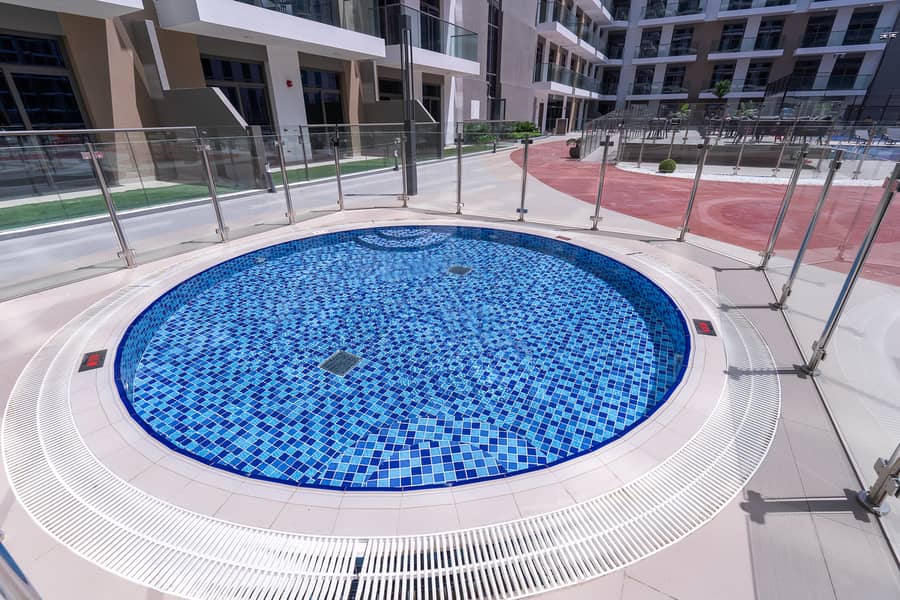 Fully Furnished Studio apartment - Image 59