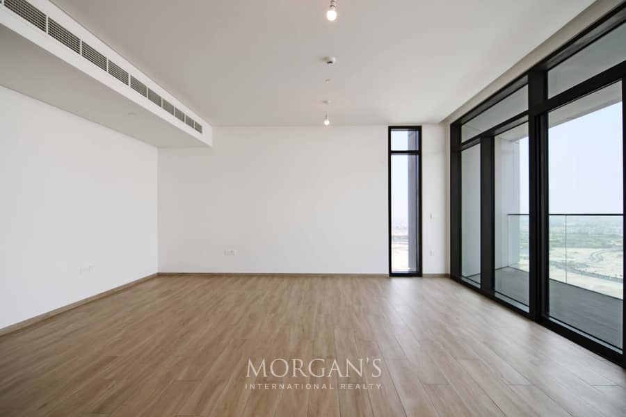 Branded Residences | Hotel Amenities | Dual Views