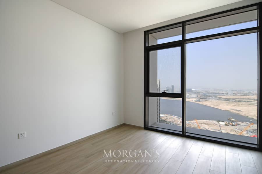 Branded Residences | Hotel Amenities | Dual Views