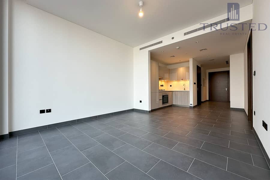 1BR | Spacious Layout | Luxury Finished