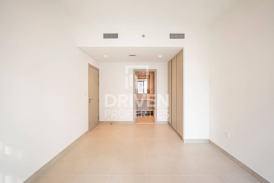 High Floor Living | Brand New | Stunning Views - Image 9