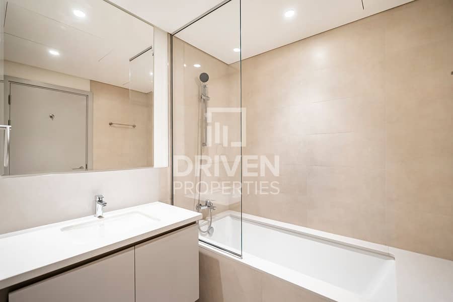 High Floor Living | Brand New | Stunning Views - Image 13