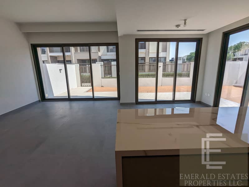 BRAND NEW | FIRST MOVER | OCT 15 ONWARDS - Image 9