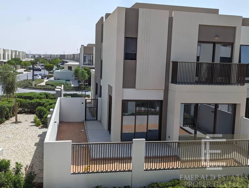 BRAND NEW | FIRST MOVER | OCT 15 ONWARDS - Image 27