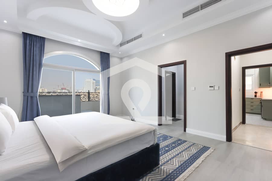 Luxurious 5 Bedroom Villa with Private Pool - Image 28