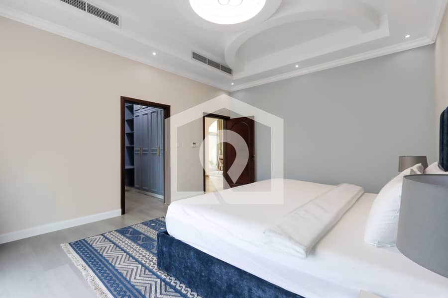 Luxurious 5 Bedroom Villa with Private Pool - Image 29