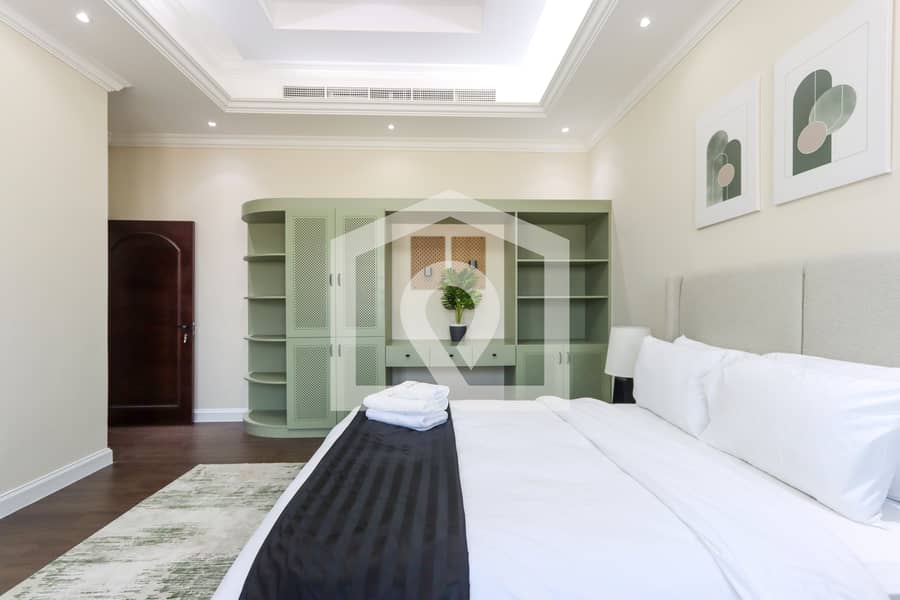 Luxurious 5 Bedroom Villa with Private Pool - Image 59