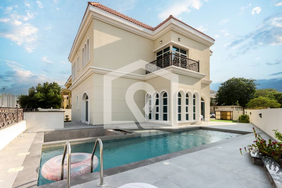 Luxurious 5 Bedroom Villa with Private Pool - Image 70