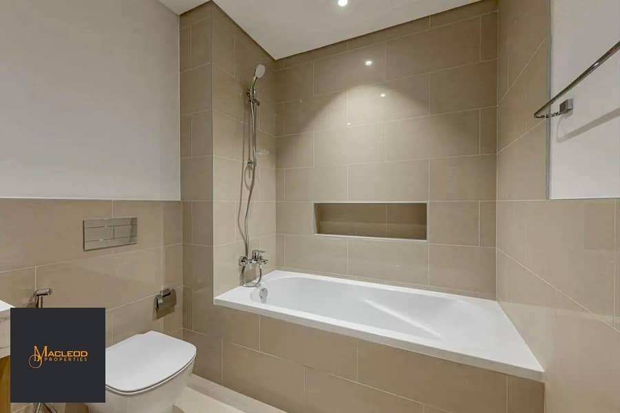 8 Apartment-Creekside-18-Tower-B-80163-1686143660689-Photoroom. png