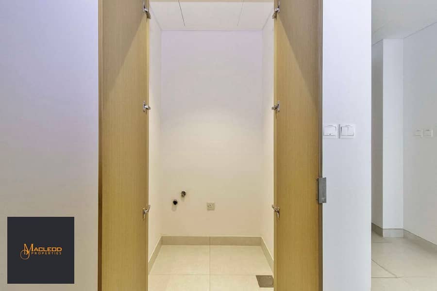 9 Apartment-Creekside-18-Tower-B-80163-1686143660683-Photoroom. png