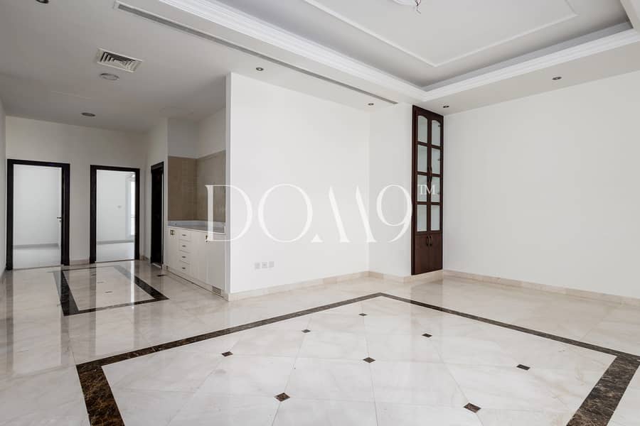 Villa on the beach / Private Pool / Vacant - Image 11