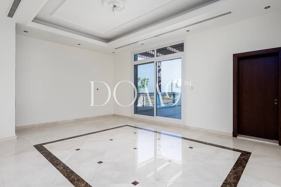 Villa on the beach / Private Pool / Vacant - Image 12