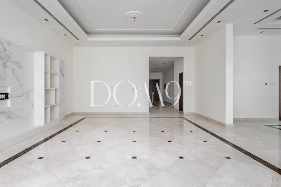 Villa on the beach / Private Pool / Vacant - Image 17