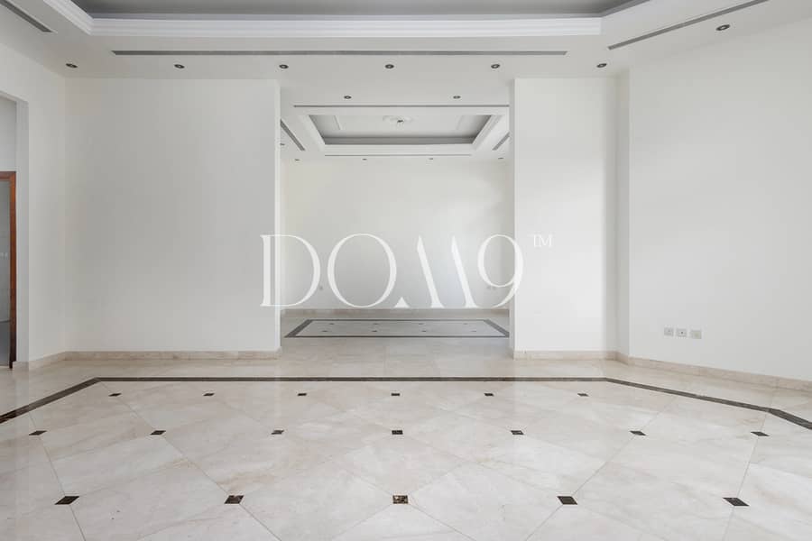 Villa on the beach / Private Pool / Vacant - Image 18