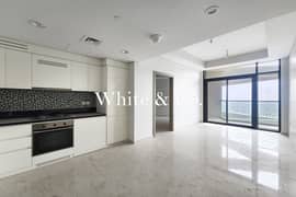 Unfurnished Apartment | Vacant | Sea View