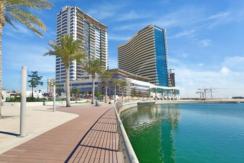 Own this Huge Apartment in Al Reem Island!