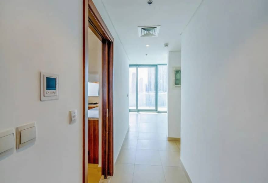 Full Burj View- Sought After 3 Bed plus Maids - Image 10
