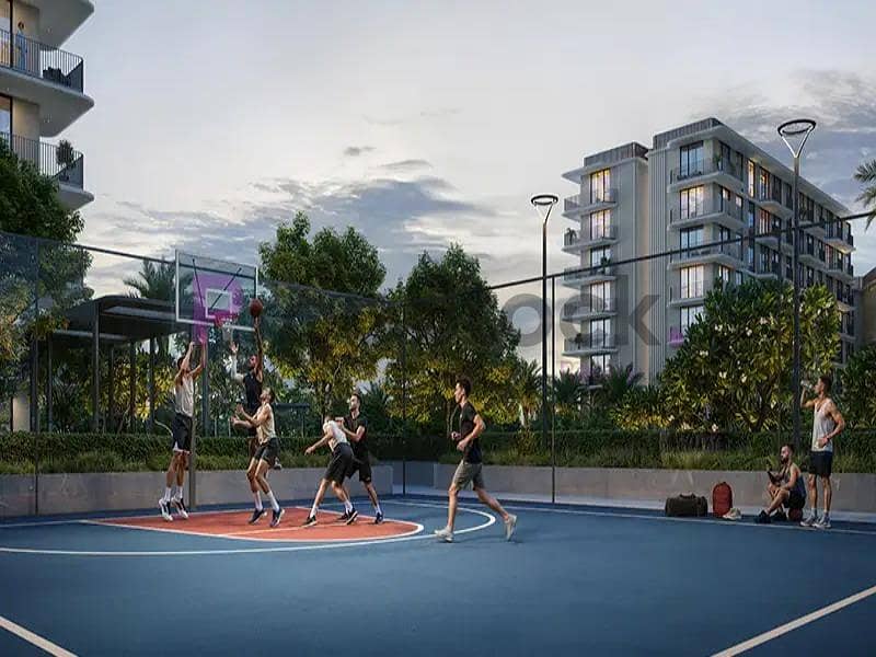 Luxury Waterfront Living | Modern Layout | Amazing - Image 12