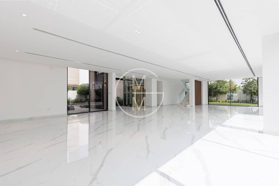 Detached Villa, 6 Beds, Vastu Compliant