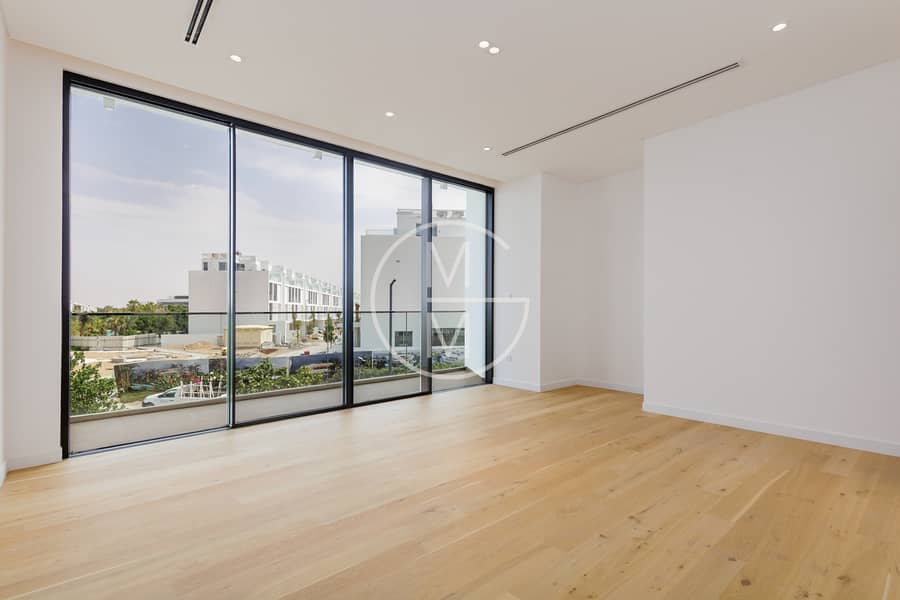 Detached Villa, 6 Beds, Vastu Compliant - Image 7