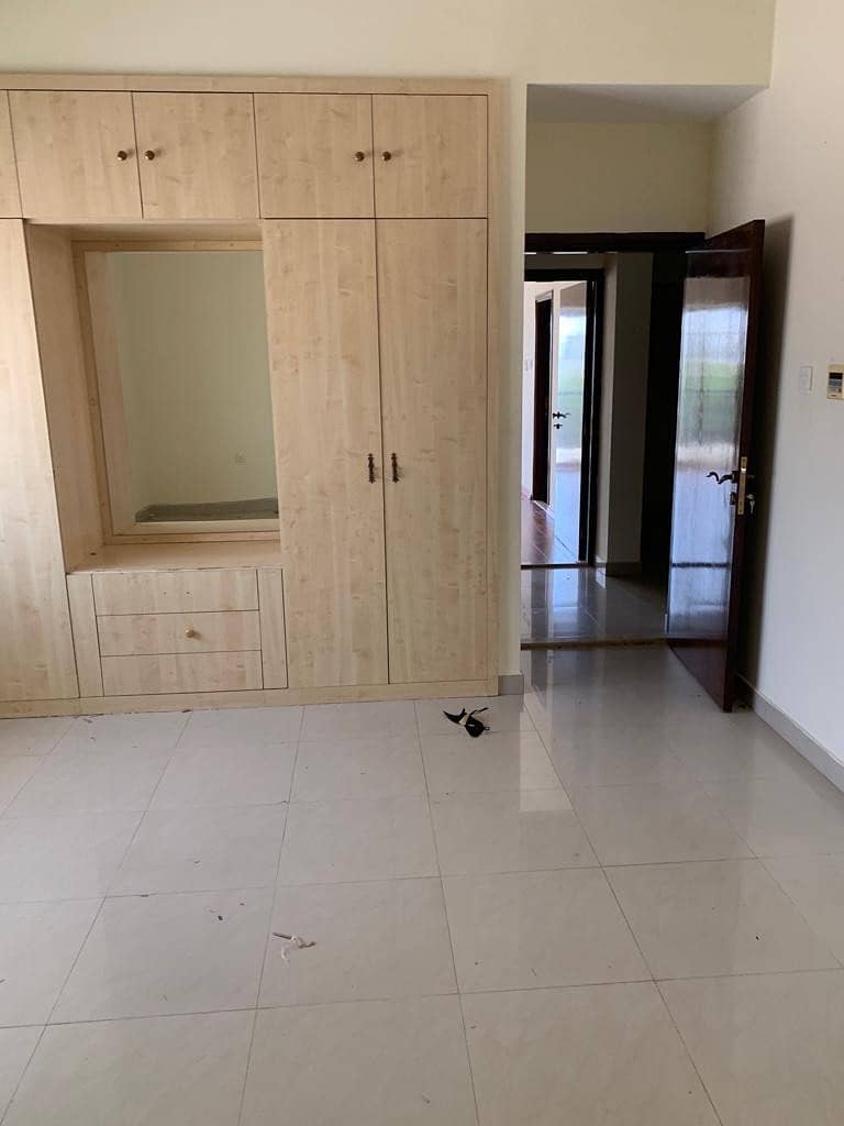 Villa for rent first inhabitant in Al Qusais Super Lux finishes close to services next to a mosque, schools and police Al Qusais