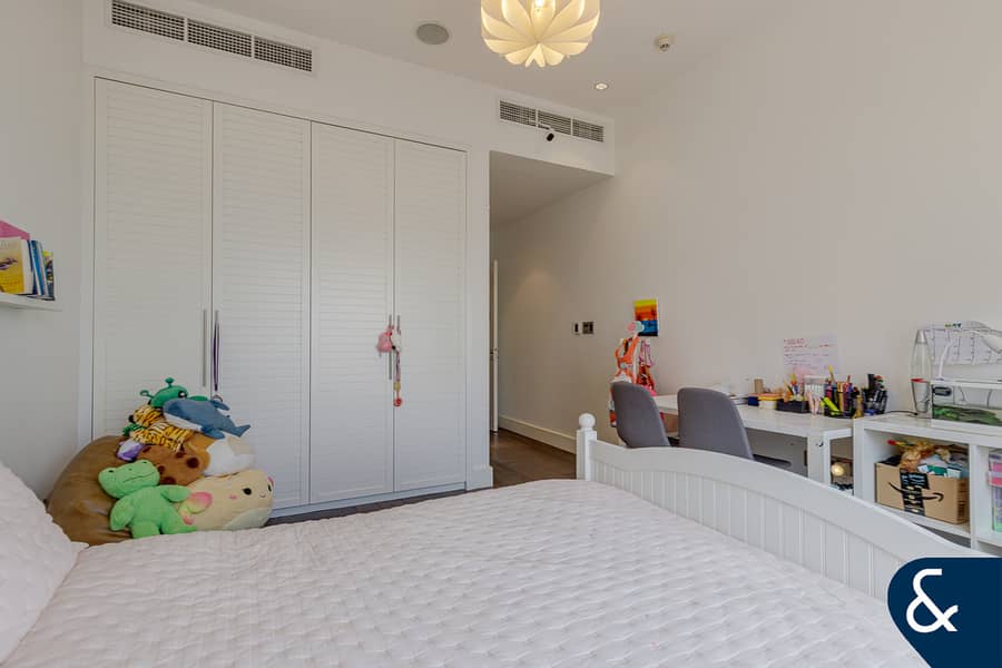 Exclusive | Upgraded | Best Option | 3 Bed - Image 18