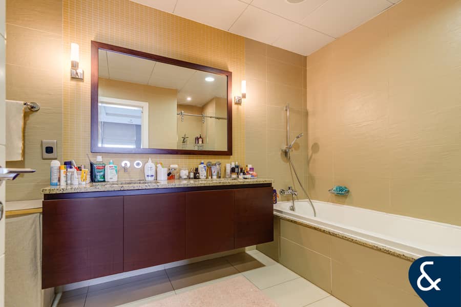 Exclusive | Upgraded | Best Option | 3 Bed - Image 30