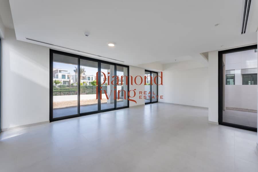 Vacant Ready | Vastu-comliant | Corner Lot