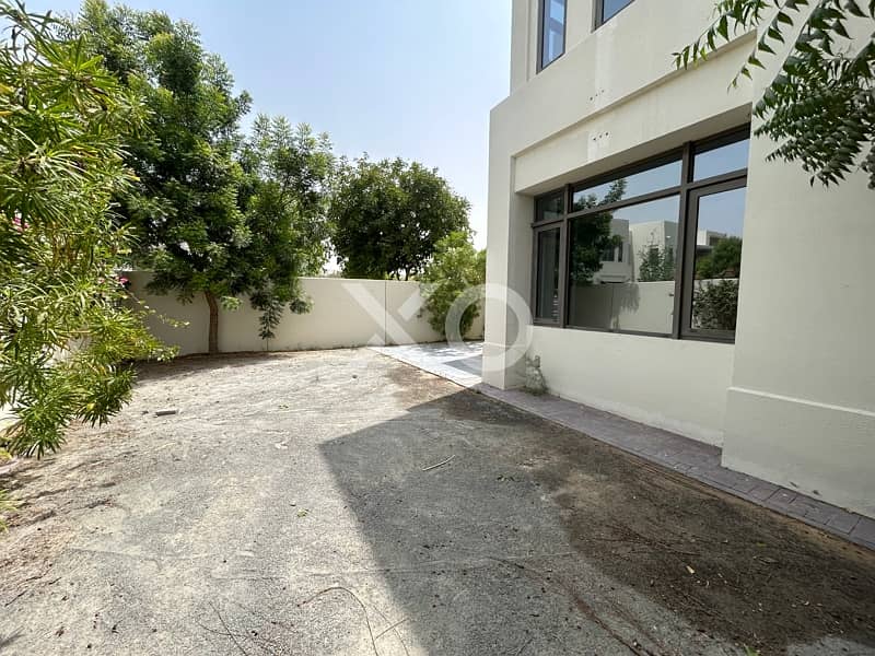 Type J | Next To Park | True Corner Plot - Image 12