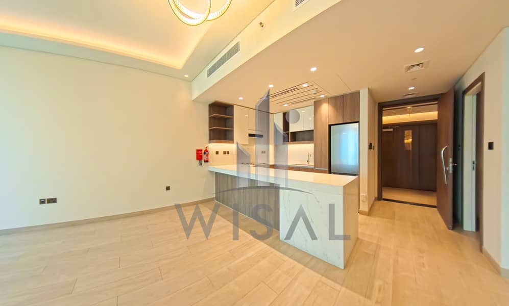BRAND NEW 1 BEDROOM + STORAGE | SMART HOME FEATURES | MEADOWS VIEW | HANDOVER Q4 2025 | PRIME LOCATION IN DUBAI - Image 1