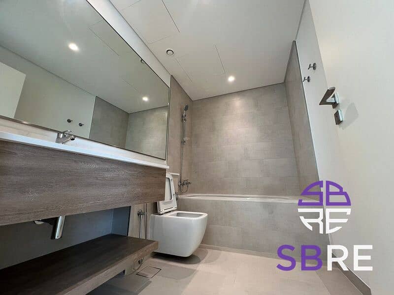 Next to Golden Beach | Secluded Corner Unit | Huge - Image 13