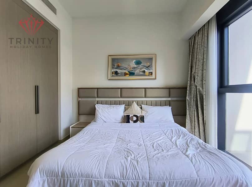 Special Stay Offer | Stylish 1BHK | Act One | Downtown Views | Balcony Access | Quick Move-In - Image 8