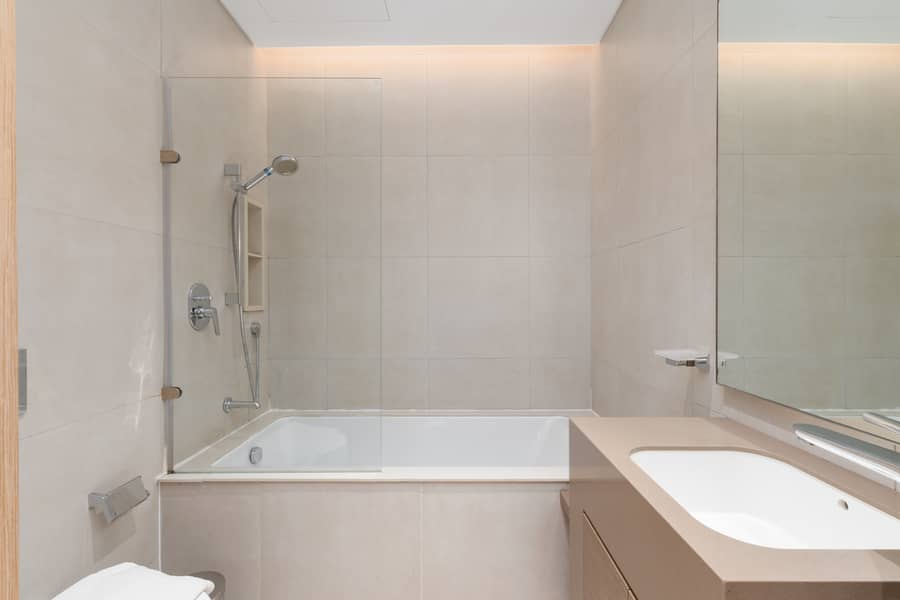 Modern 1BR w/ Marina View Balcony at Address JBR - Image 16