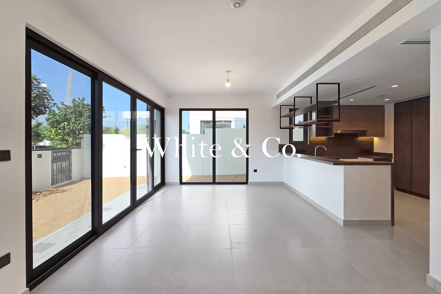 Exquisite Villa | Lagoon Views | 5 Bed