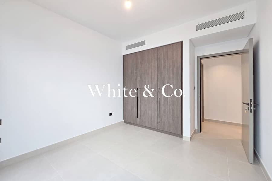 Exquisite Villa | Lagoon Views | 5 Bed - Image 13