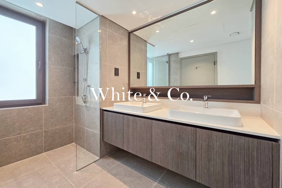 Exquisite Villa | Lagoon Views | 5 Bed - Image 18