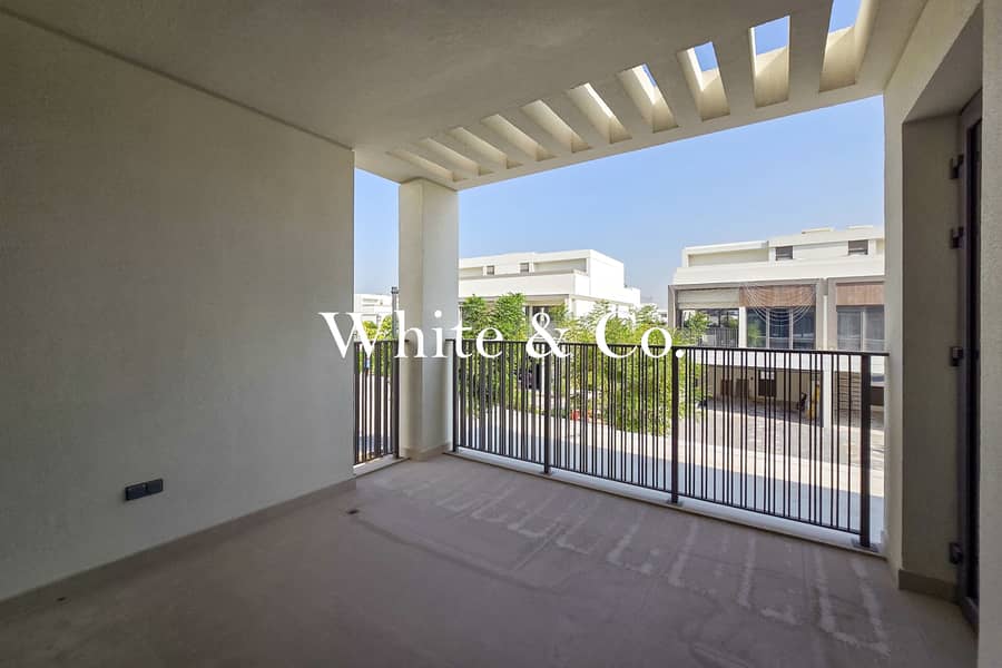 Exquisite Villa | Lagoon Views | 5 Bed - Image 21