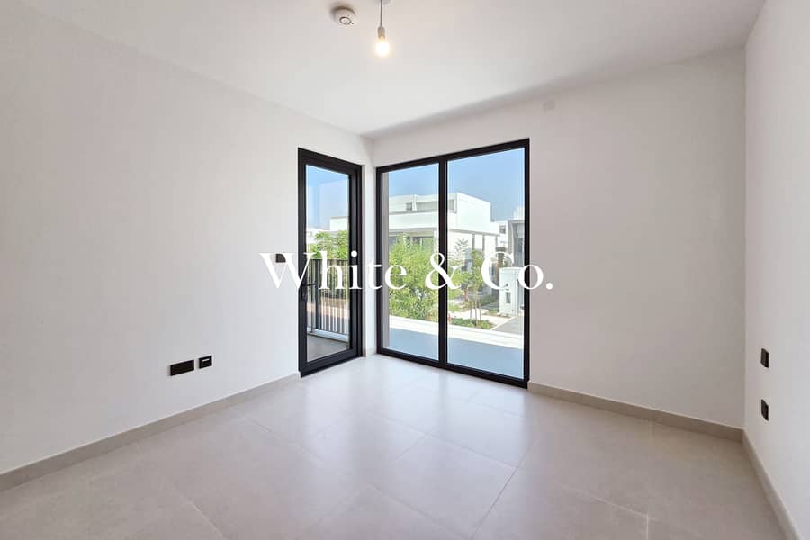 Exquisite Villa | Lagoon Views | 5 Bed - Image 23