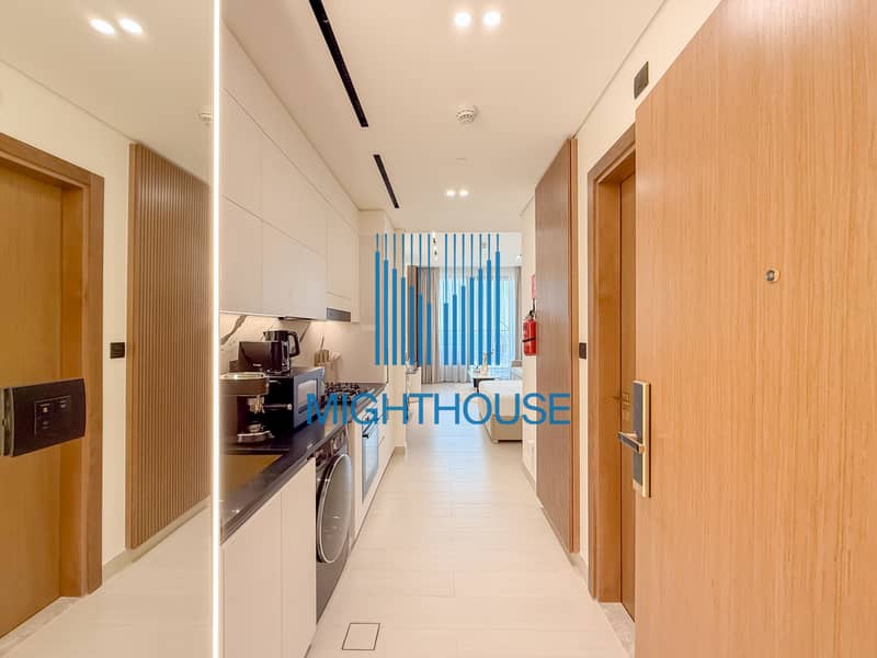 Ultra-Luxury Studio | Exclusive Location | Dubai Skyline