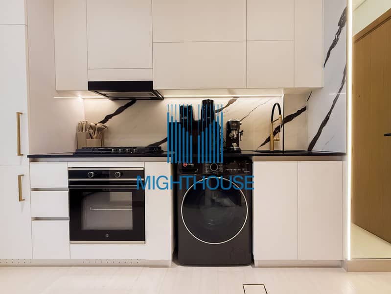 Ultra-Luxury Studio | Exclusive Location | Dubai Skyline - Image 11