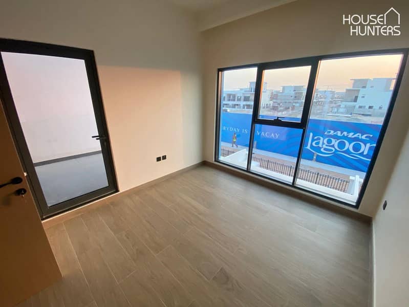 3 Bed Luxury Villa | Park Backing | Ready Now - Image 15