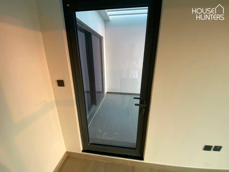 3 Bed Luxury Villa | Park Backing | Ready Now - Image 16